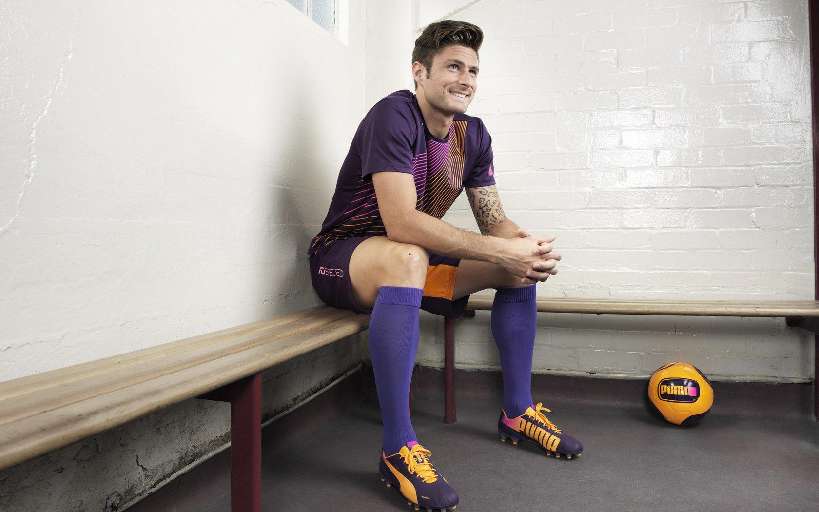 中国冰壶队世锦赛表现亮眼 新生代选手展现强劲实力